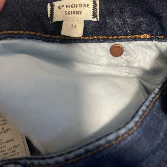 Madewell 10” High Rise Skinny Jeans - Picture 7 of 7